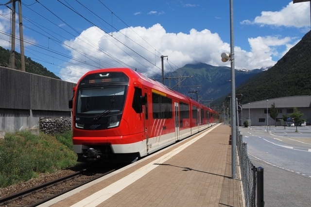 A31EM072609.JPG